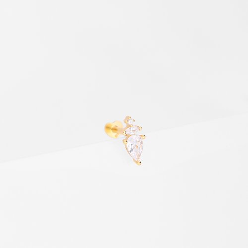 crystal labret
